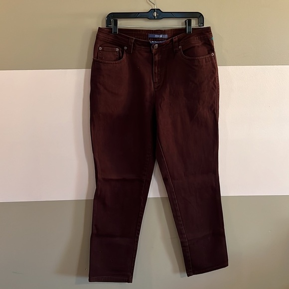 BILL BLASS JEANS PETITE - Picture 1 of 8